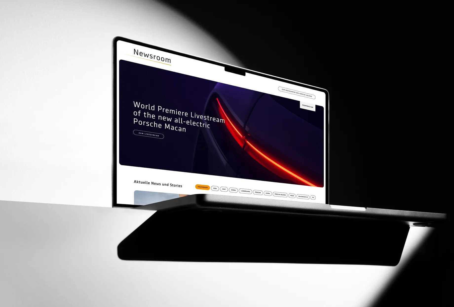 Modernes und benutzerfreundliches Webdesign der Porsche Holding Website mit klaren Strukturen und intuitiver Navigation.